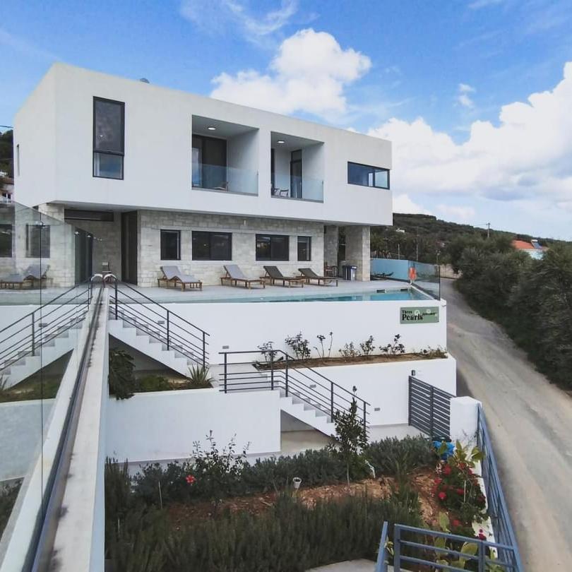 Апартаменты Cream Cozy Getaway - 3 Pearls Pool Retreat Dempla Экстерьер фото